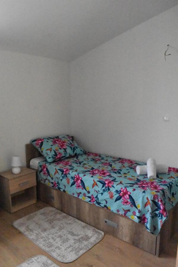 Kaštela Apartmani Skorpion מראה חיצוני תמונה
