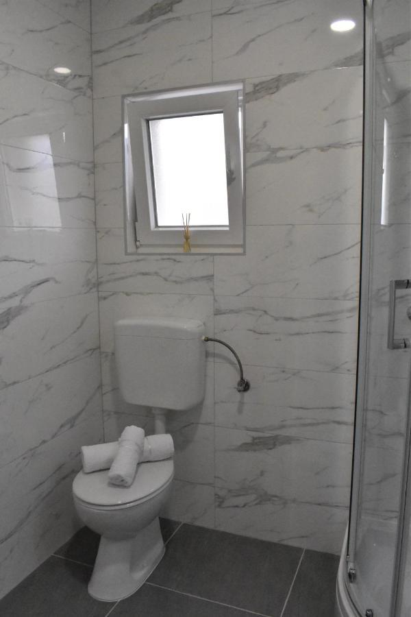 Kaštela Apartmani Skorpion מראה חיצוני תמונה