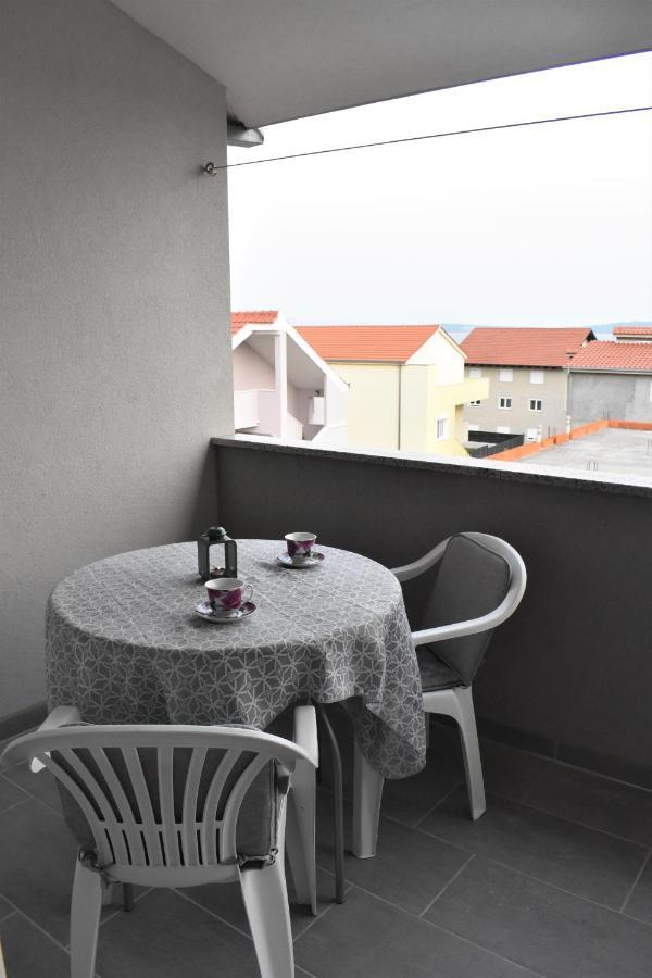 Kaštela Apartmani Skorpion מראה חיצוני תמונה