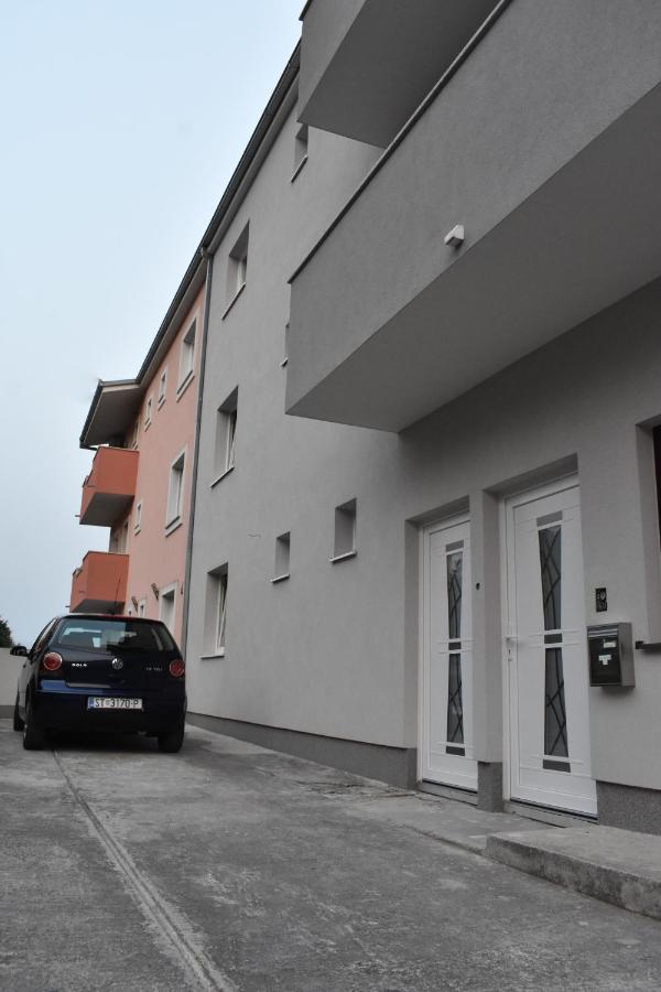 Kaštela Apartmani Skorpion מראה חיצוני תמונה